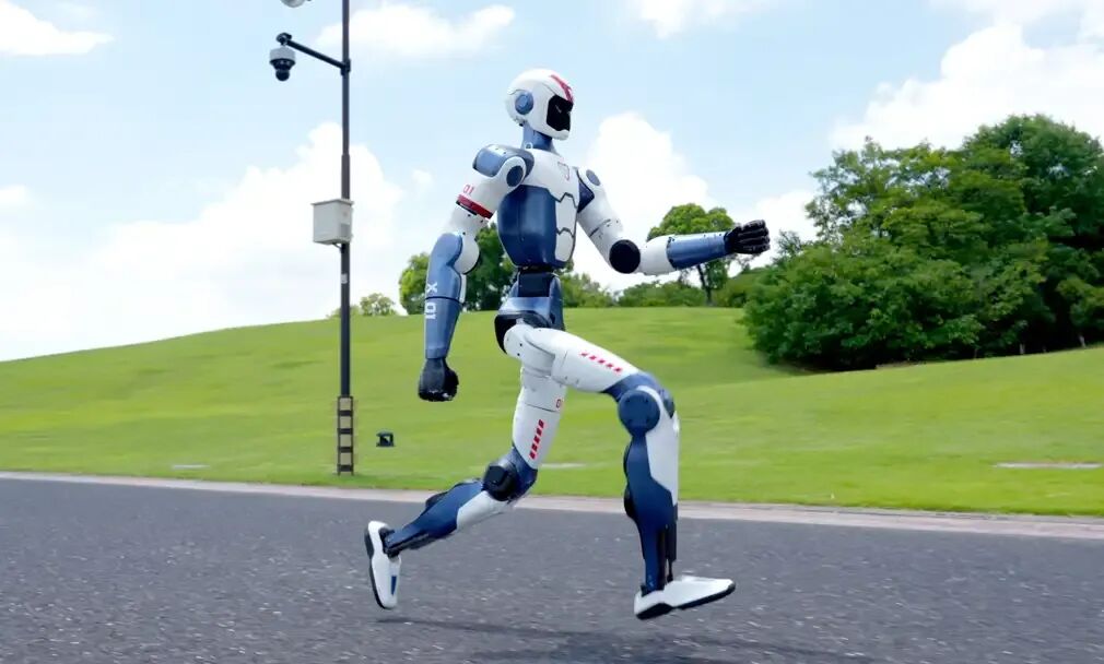 Unitree R1 | Unitree Robotics