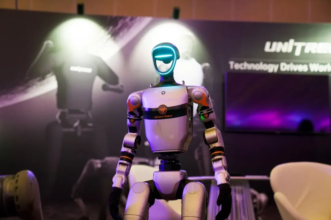 Humanoid Robots Still Lack AI Technology, Unitree CEO Says - Bloomberg